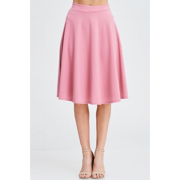 Classic pink skirt - Picture 5 of 5